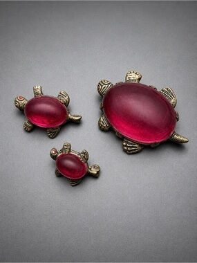 Vintage Jelly Pink Turtle Brooches #cz11